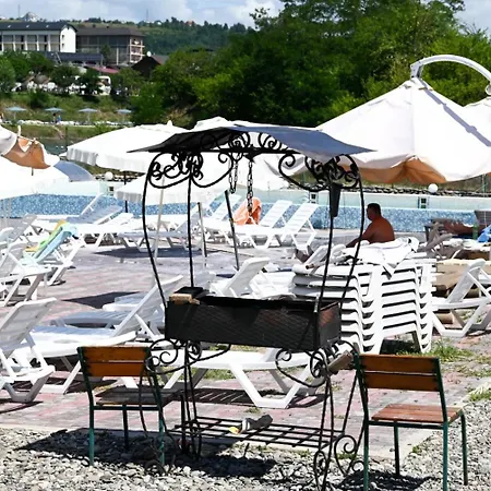 відпочинкова оздоровча база еліт Hotel *